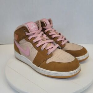 Nike Air Jordan 1 Lola Bunny Shoes Mid Girls Wheat Pink 724072-730